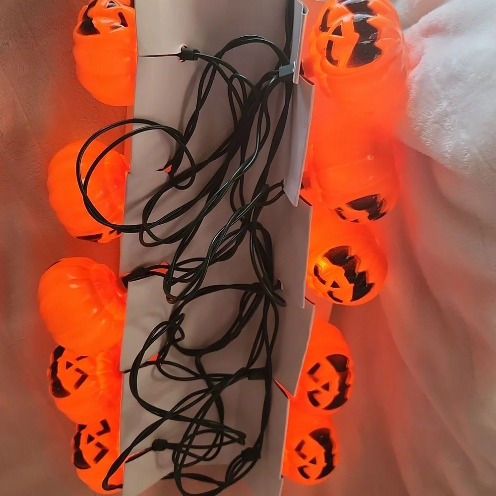 Vintage, Pumpkin Hollow, Halloween,Jack O Lantern, 10 Pumpkin Light Set